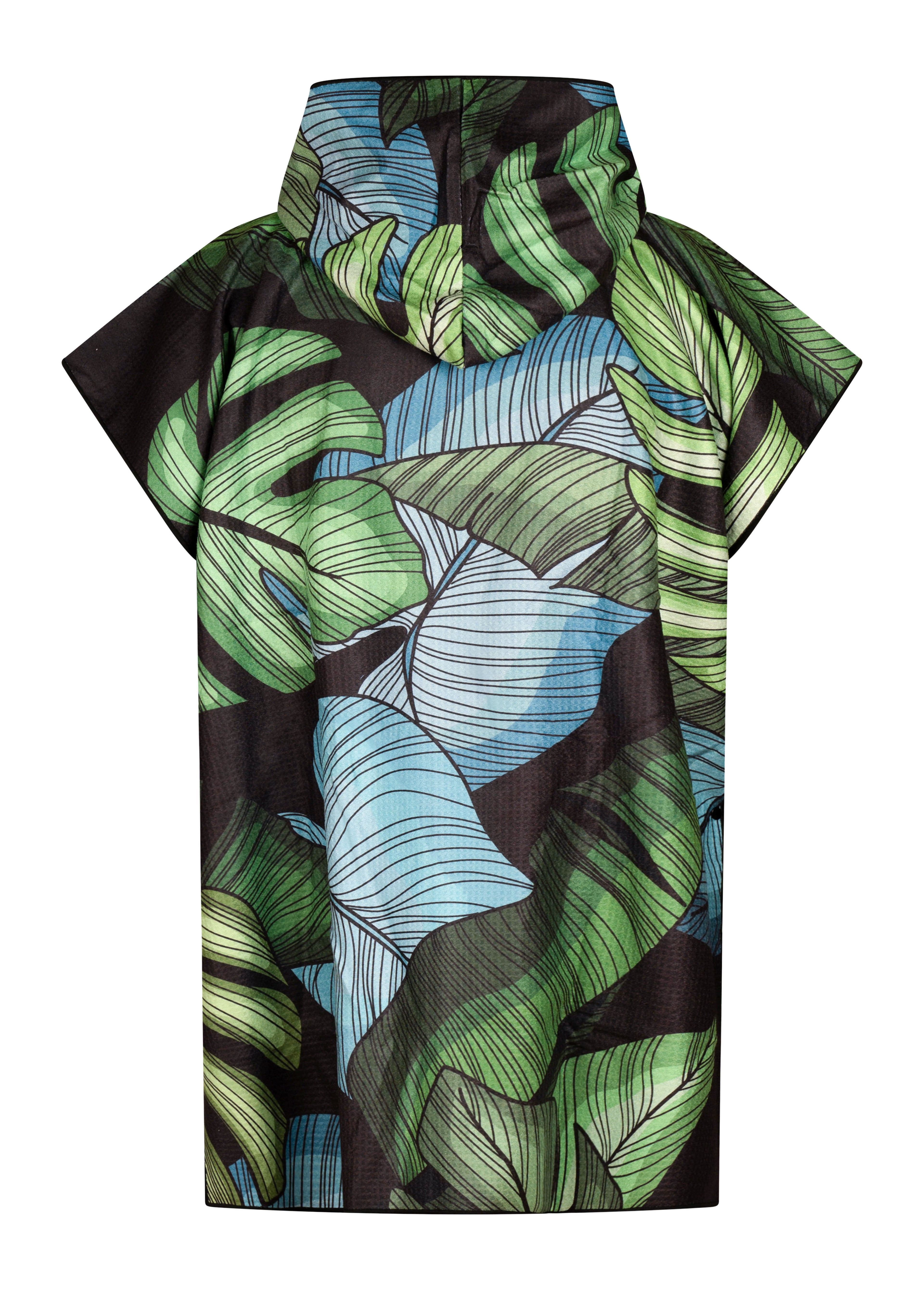 Poncho KAWELÄ Laguna Beach en tissu léger avec motifs colorés, porté sur mannequin, idéal pour un look décontracté et estival.