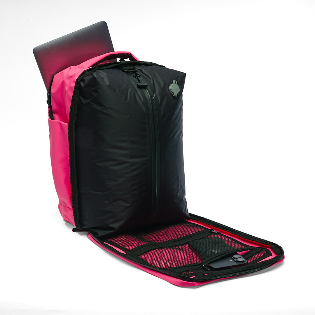 Sac à dos compressible KAWELÄ Positano de 23L, léger et pratique avec compartiments pour randonner ou usage quotidien.