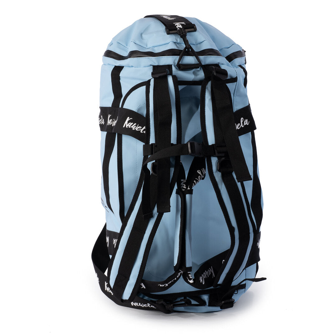 Sac de voyage KAWELÄ CHEFCHAOUEN avec design élégant, visible avec poignées et fermeture, idéal pour les voyages.