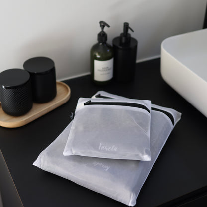 Serviette de bain KAWELÄ SINGAPOUR en coton doux avec motif coloré, vue de l&