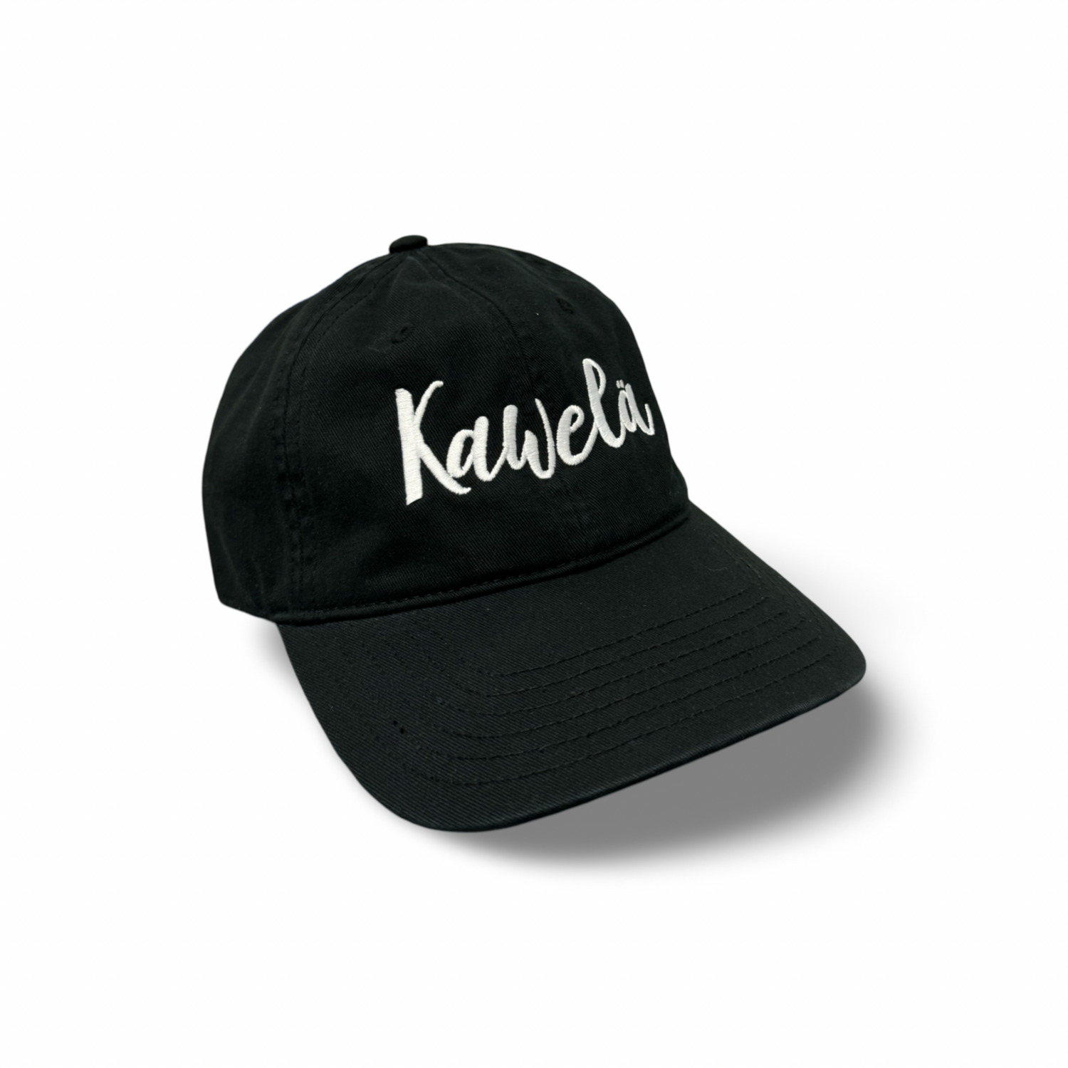 Casquette KAWELÄ 2.0 en coton avec logo brodé, vue de face, style décontracté et moderne pour homme ou femme.