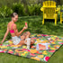 Couverture de pique-nique KAWELÄ MORELIA en tissu coloré, idéale pour l&