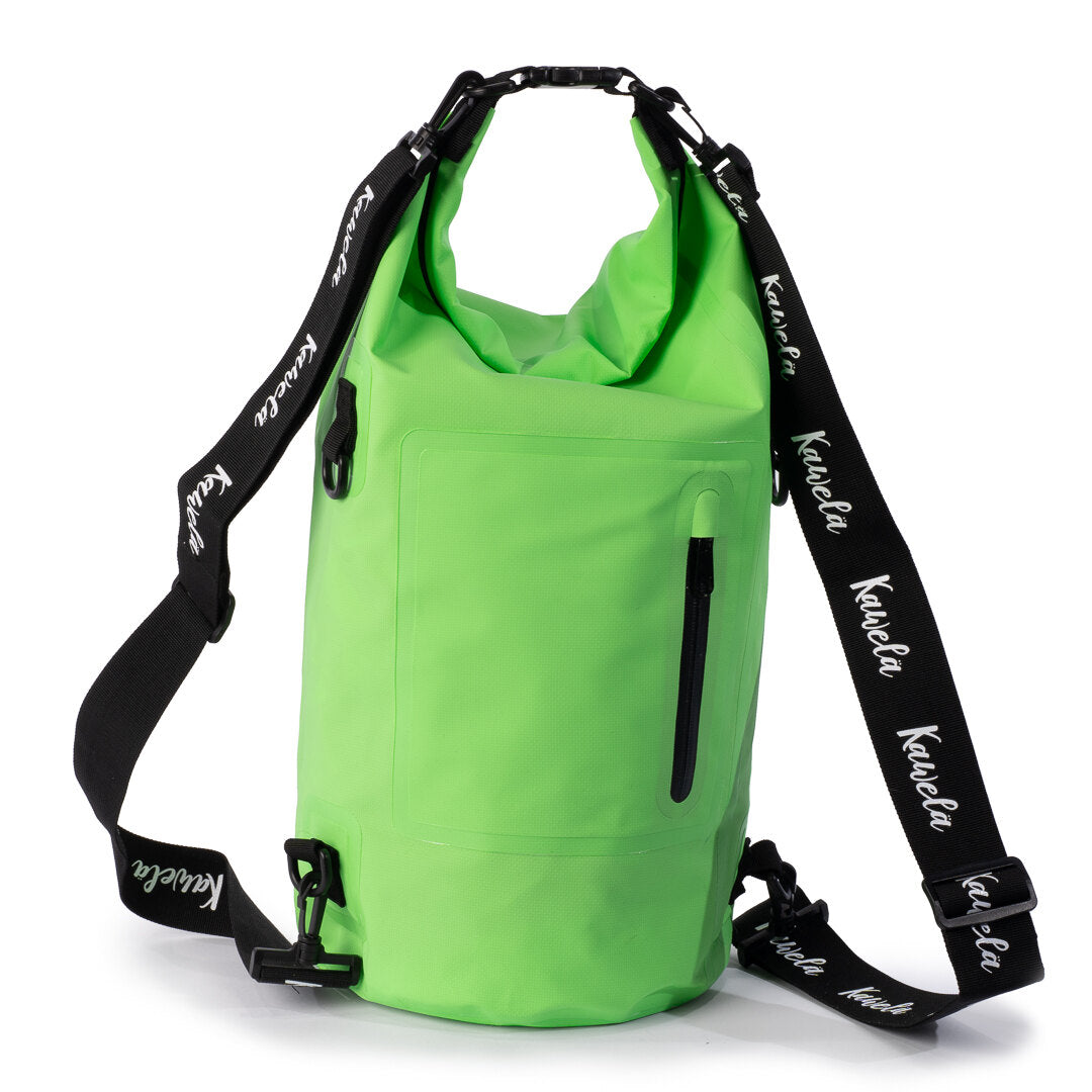 Sacs étanches KAWELÄ GREENWOOD, en tissu vert avec fermeture sécurisée, conçu pour protéger vos objets de l&