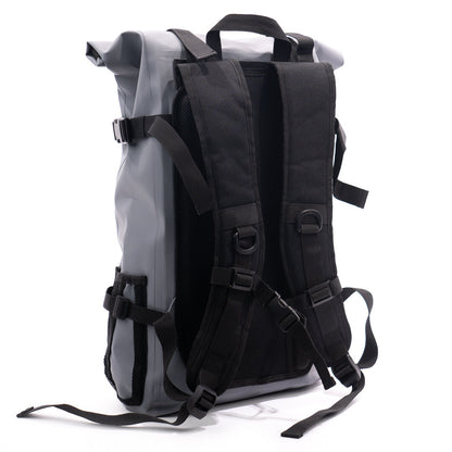 Sac à dos KAWELÄ NEW YORK avec design moderne, couleur noire, et plusieurs compartiments visibles dans l&