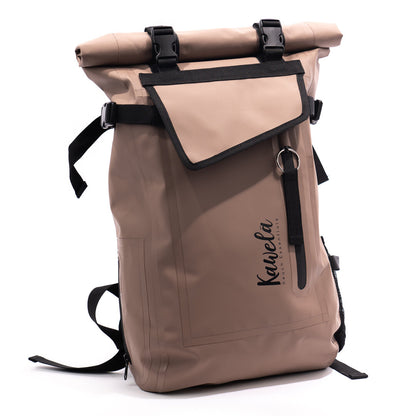 Sac à dos KAWELÄ Montréal avec compartiments spacieux et design moderne, vue de face avec la fermeture éclair visible.