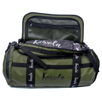 Sac de voyage KAWELÄ REYNOSA avec poignée robuste et espace spacieux, visible sur fond blanc.