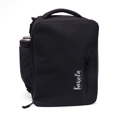 Sac à dos compressible KAWELÄ OSLO de 23L, léger et pratique, avec poches de rangement visibles.