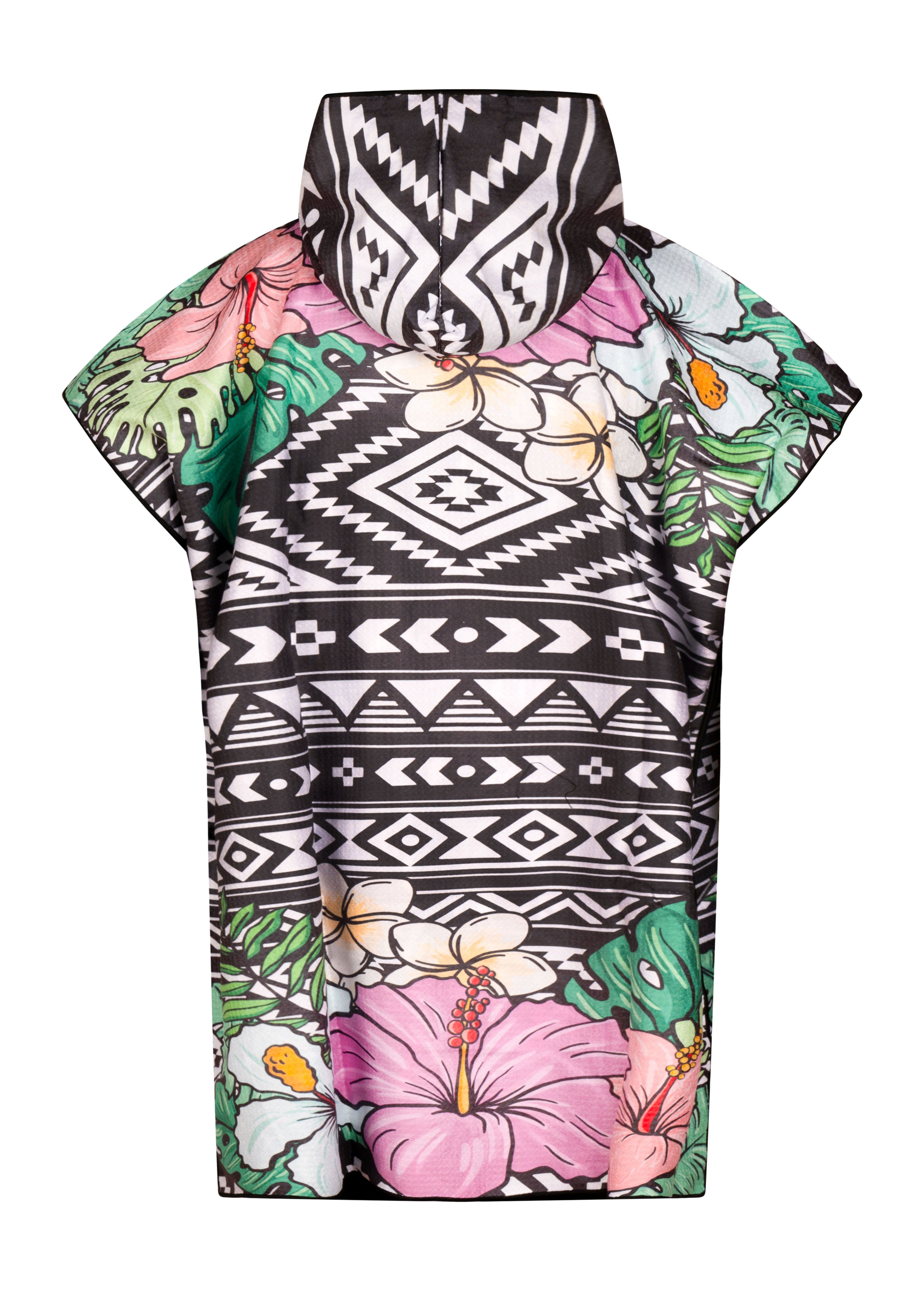 Poncho UVITA de la marque KAWELÄ, couleur vive, en tissu imperméable, porté par un modèle.