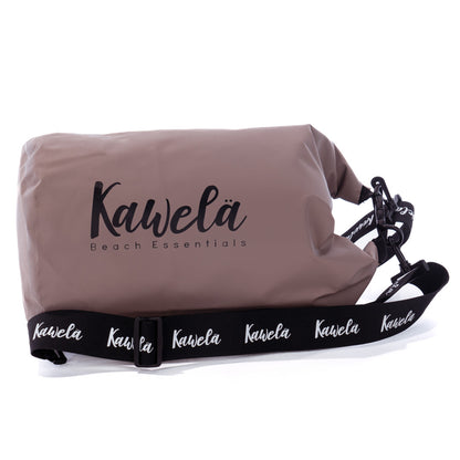 Sac étanche KAWELÄ Bangkok brun en tissu résistant, idéal pour protéger vos affaires de l&