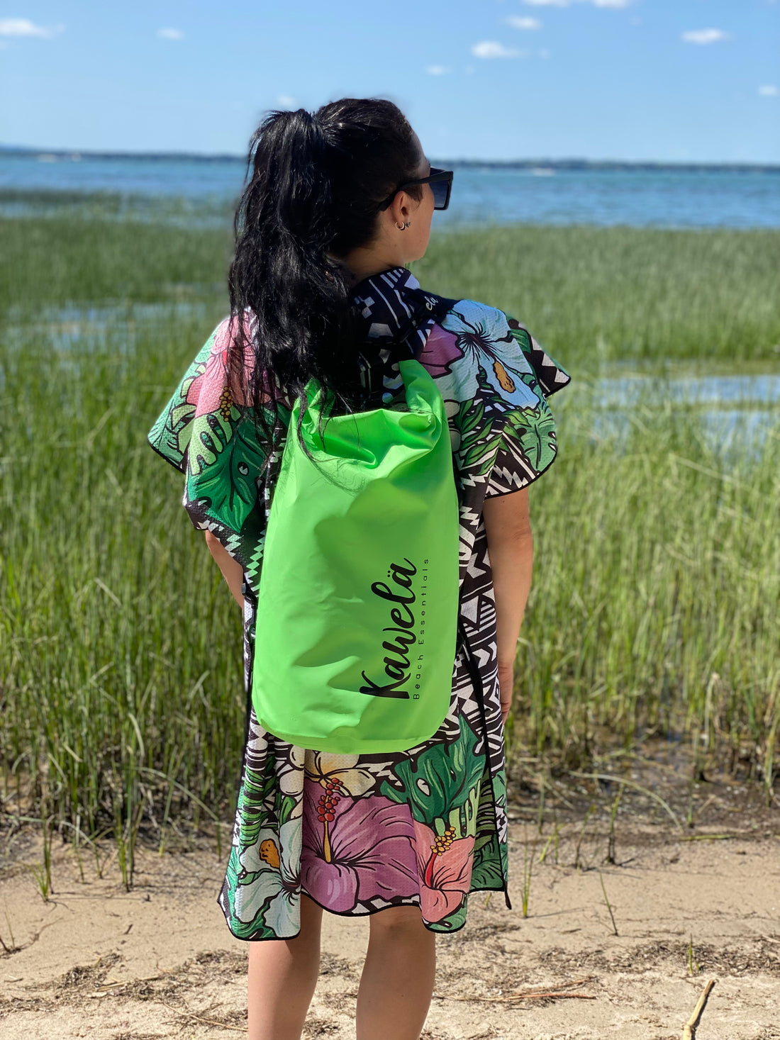 Sac étanche KAWELÄ GREENWOOD avec fermeture robuste et matériaux résistants, idéal pour la randonnée et les activités en extérieur.